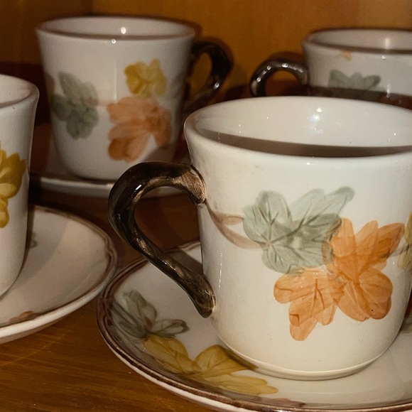 Franciscan October for 4 total of 20 dishes - Picture 3 of 12